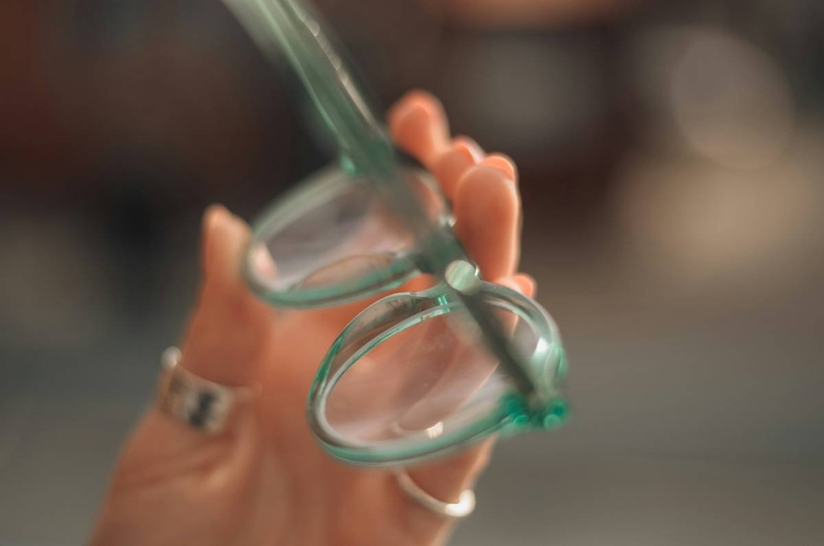 Glass Toy Cleaning Guide: The Ultimate Pet Care Hack