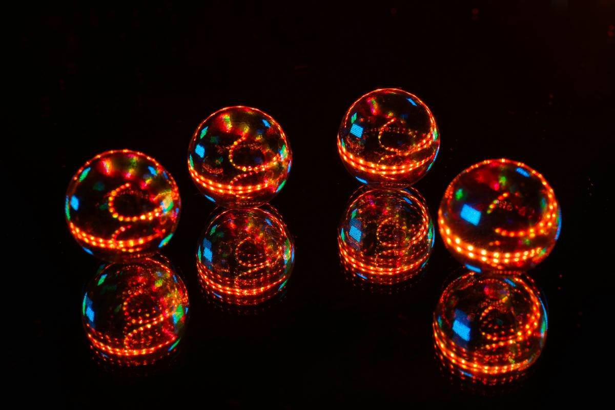 How to Keep Your Pet’s Glass Toys Sparkling Clean: The Ultimate Guide to Glass Toy Cleaning Tools